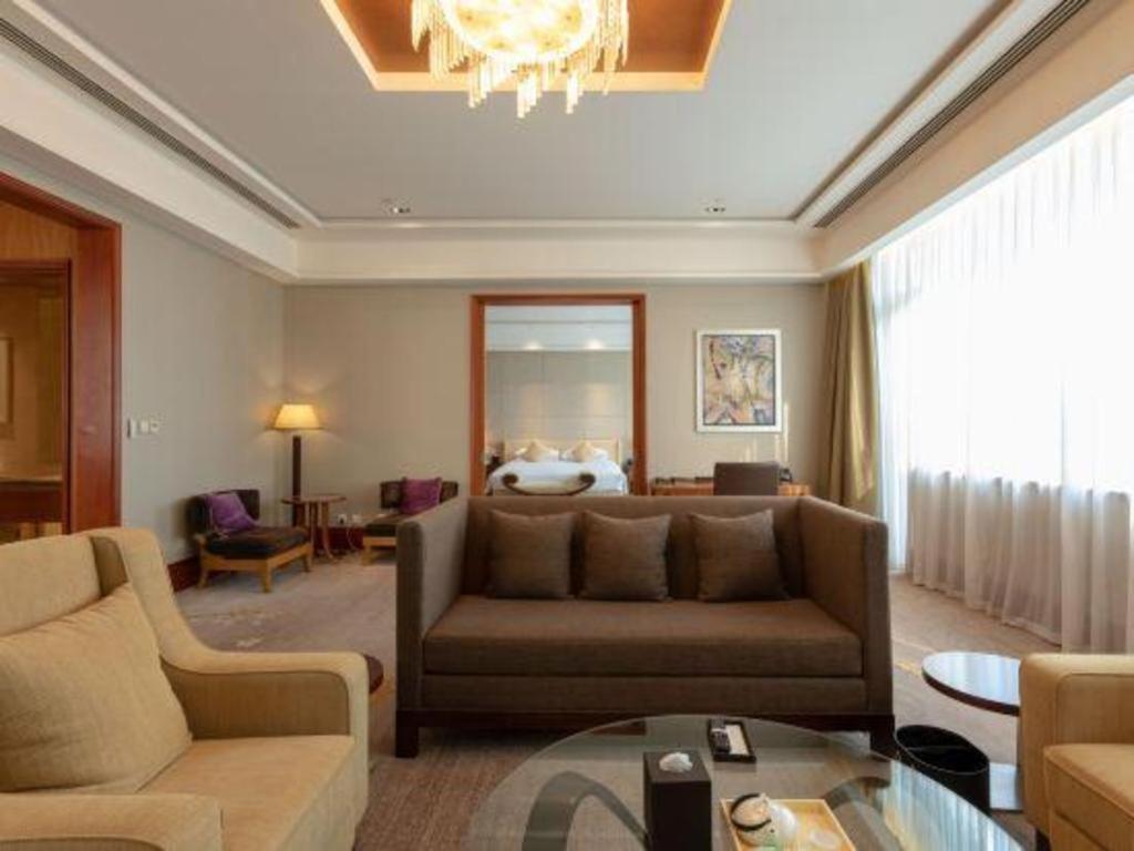 Suzhou Jinji Lake Grand Hotel Екстериор снимка